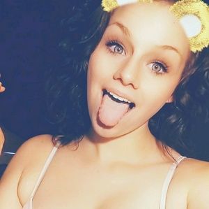 Meet your Posher, Brianna